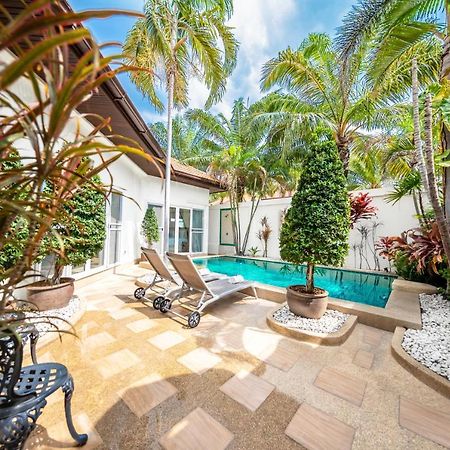Private Beach Majestic Pool Villa Pattaya Exterior foto