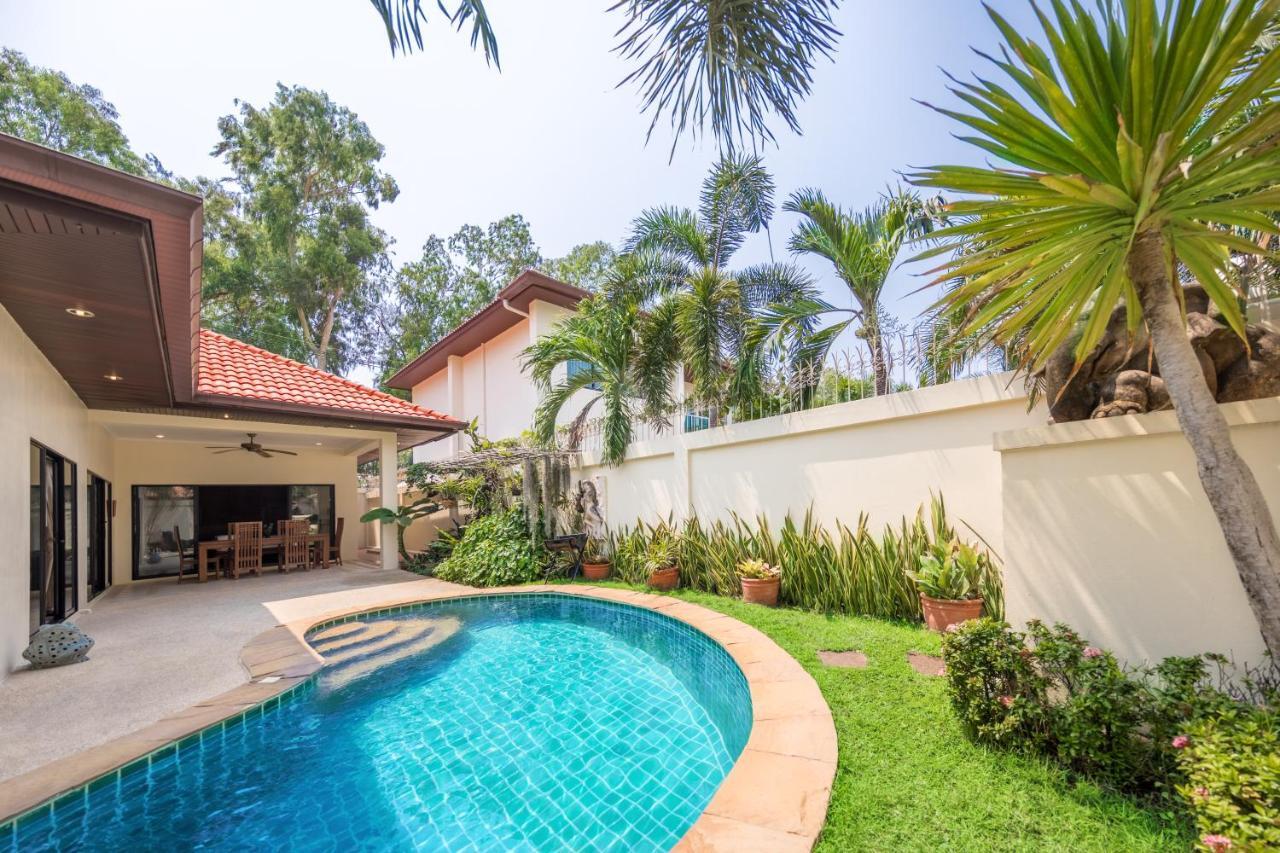 Private Beach Majestic Pool Villa Pattaya Exterior foto